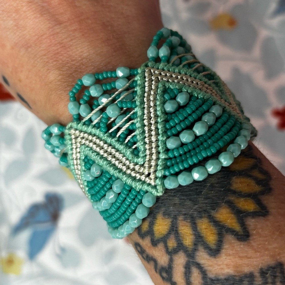 Vintage Gatsby Style Beaded Turquoise Teal Bracelet 6.75”